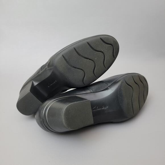 Clarks Collection Emslie Chara Heeled Loafer Womens 8 M Black Leather Slip On - Picture 9 of 10